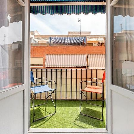 엘다 Piso En Pueblo Cerca De La Costa 아파트 외부 사진