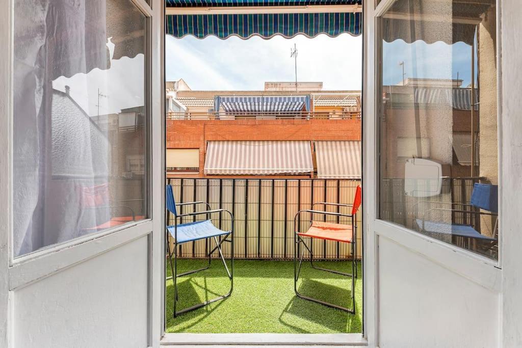엘다 Piso En Pueblo Cerca De La Costa 아파트 외부 사진