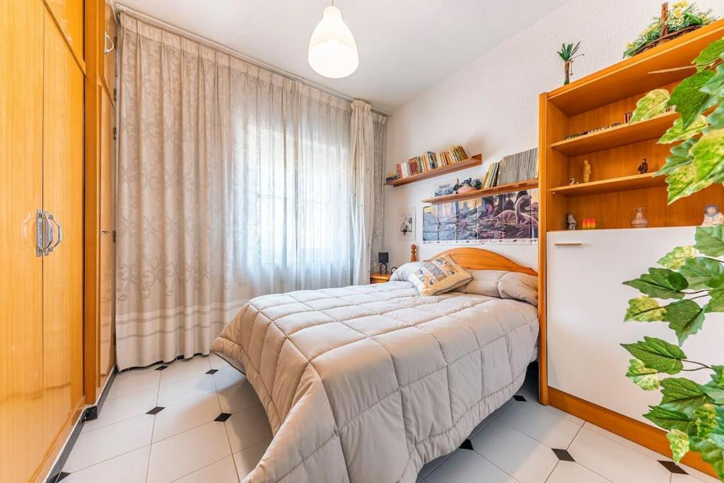 엘다 Piso En Pueblo Cerca De La Costa 아파트 외부 사진
